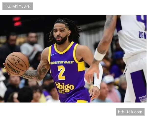 戴维斯内线高效挡拆拉开空间，助湖人提升关键得分效率